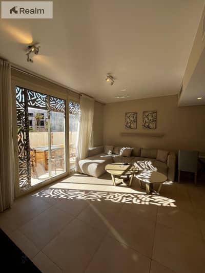 Furnished and finished apt with sea view, prime location | Mangroovy