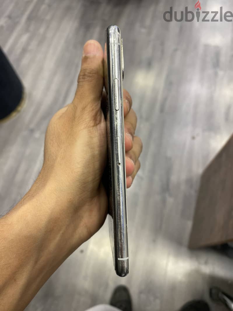Apple - iPhone XS 2