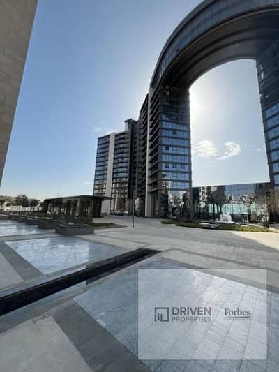 شقة متشطبة بالكامل بالتكييفات ووحدات المطبخ للبيع في زد ويست الشيخ زايد ابراج زد       ZED West Sheikh Zayed Zed Towers