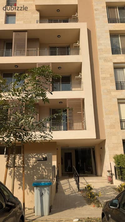 Apartment with immediate receipt on the ground floor in Garden Compound Taj City Phase Chalets in New Cairo, City of Egypt