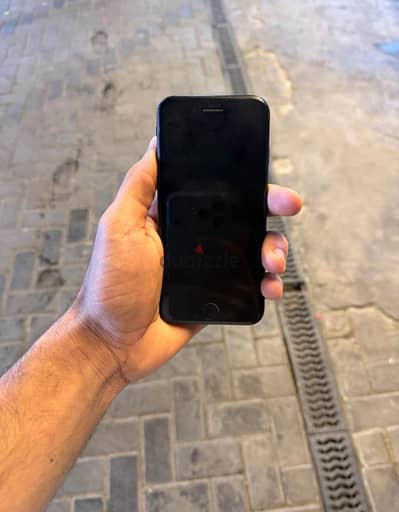 آبل _ آيفون اس اي 2