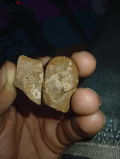 حجر  نادر