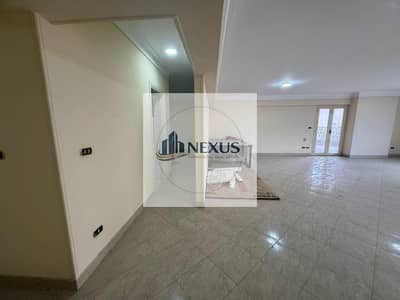 Office for rent 240m in Zizinya