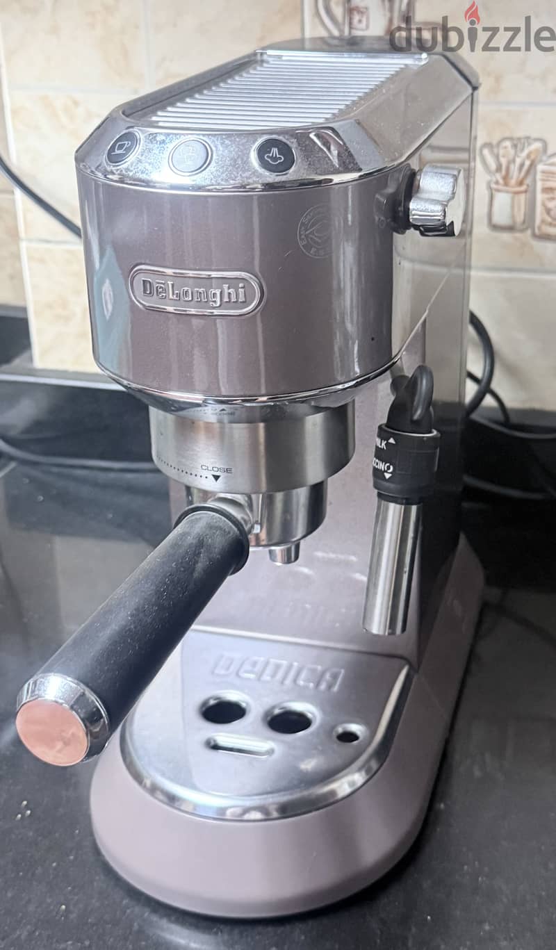 DeLonghi Dedica EC785. PK 3