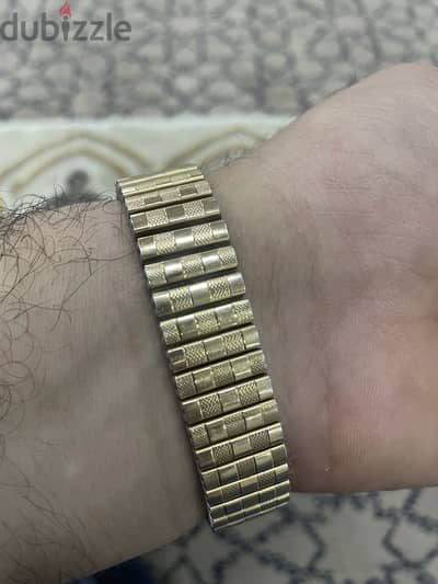 ساعة اولما سويسري عتيقة