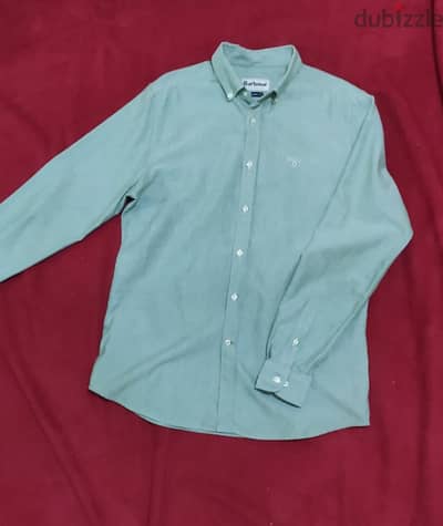 قميص براند Barbour اوريجينال مقاس ميديم تلبيسه مريح جديد اللون زيتونى