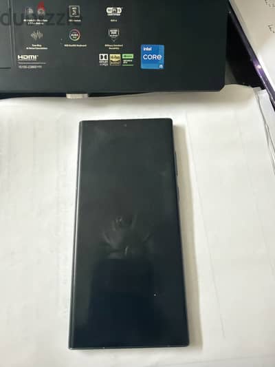 Samsung S22 Ultra محتاج بوردة
