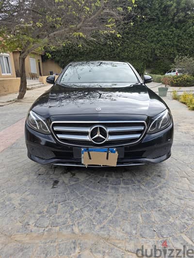 مرسيدس بنز إي 180 2019
