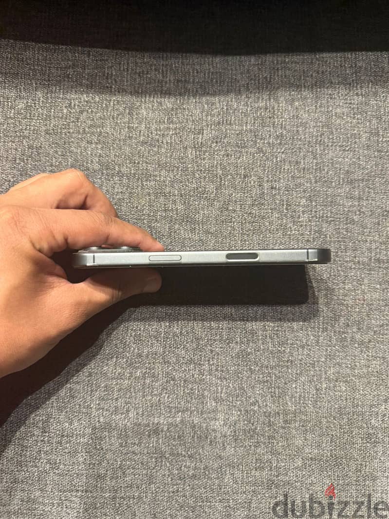Apple - iPhone 17 1