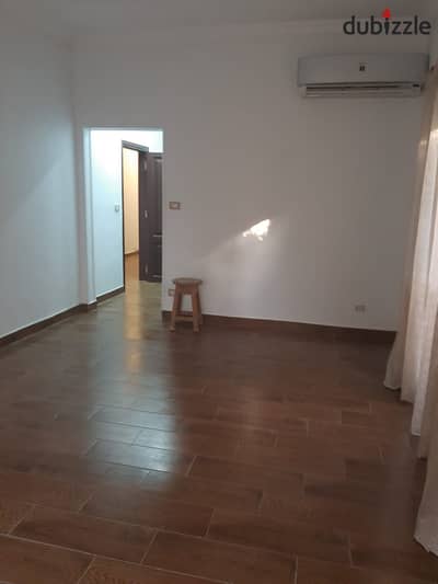 شقة للايجار اول سكن الياسمين 240م بالمطبخ