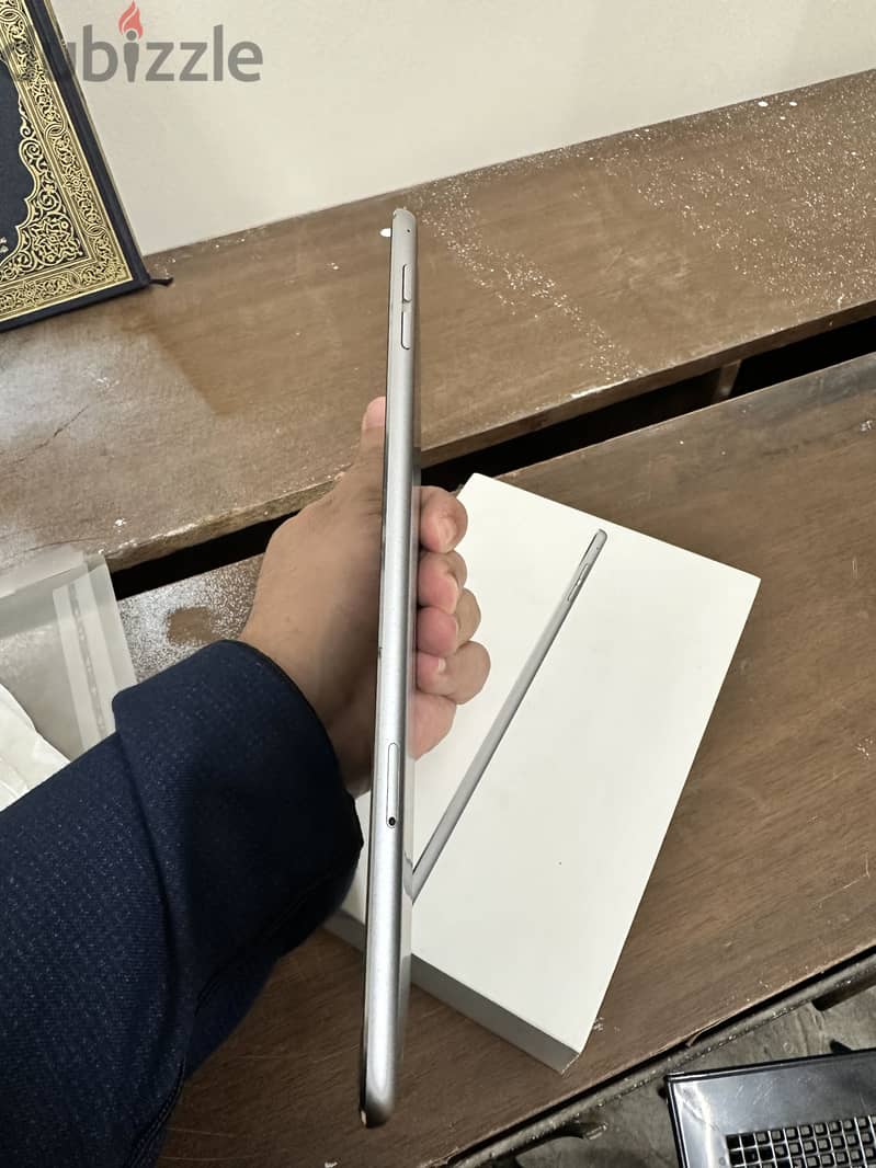 I pad mini 4 (model A1550) 4