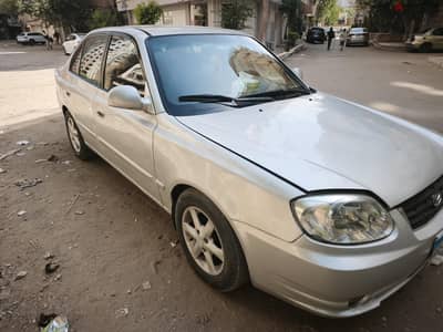 هيونداي فيرنا 2004