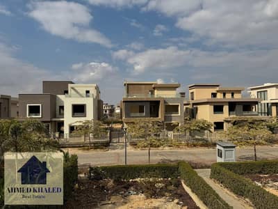Corner Townhouse, semi finished, for sale in New Giza - Ivory Hill