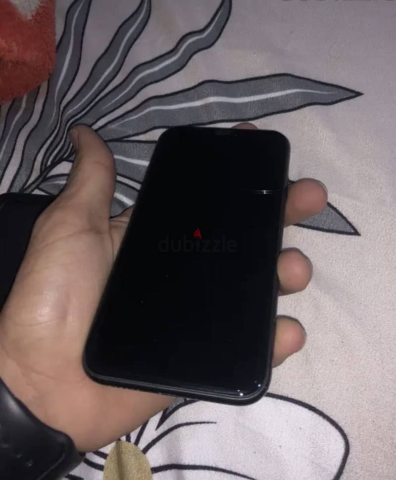 Apple - iPhone 11 1