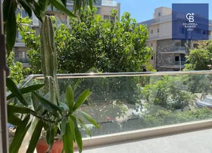 شقه تشطيب كامل و استلام فوري في كومباوند "جاليريا مون فالي" التجمع الخامس- في قلب الجولدن سكوير