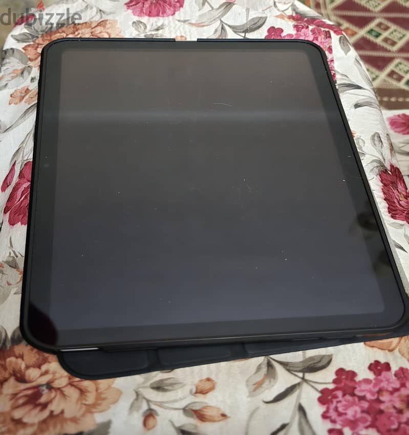 ipad 10th generation 256gb WI-FI silver color 3
