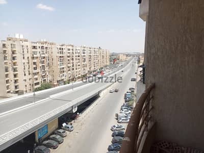 شقة 150م بإطلالة مفتوحة مباشرة على محور عدلي منصور