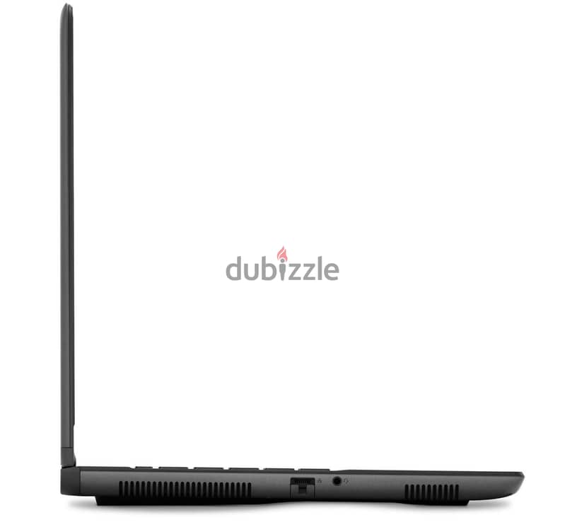 Alienware x16 R2 5