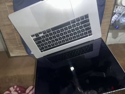 Macbook pro 16 inch. Model 2019 like new
