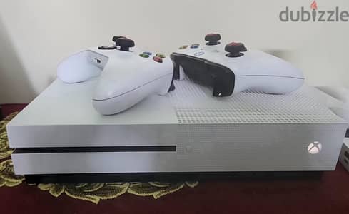 xbox one s 1t
