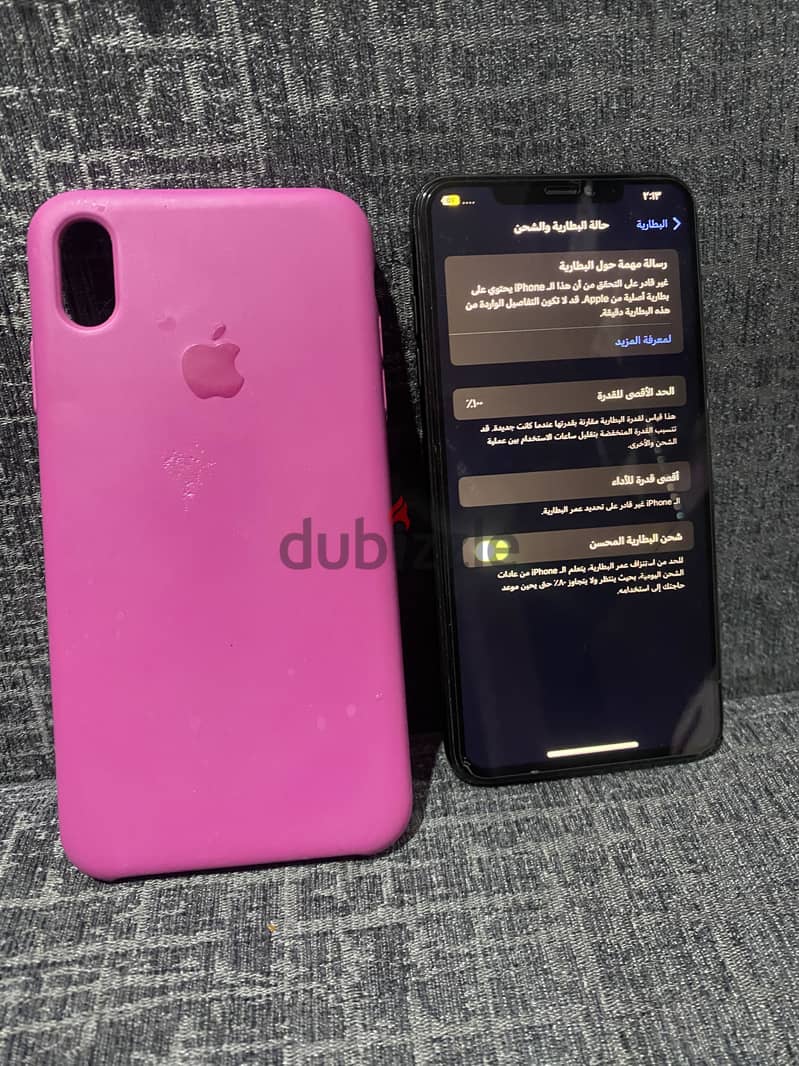 iPhone Xsmax (64gb) 3