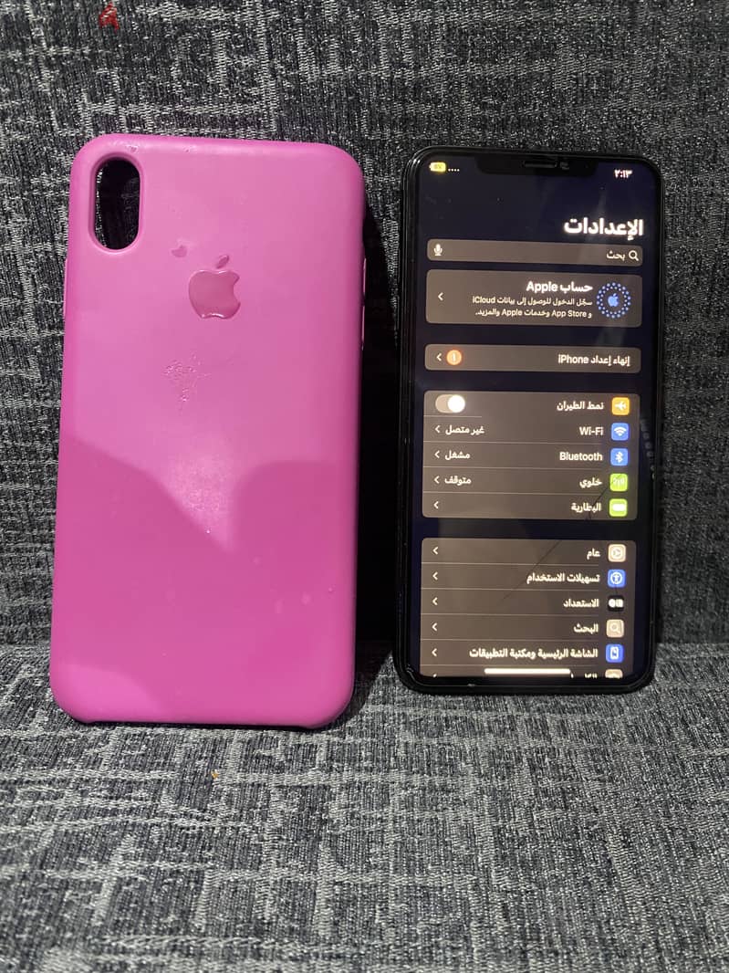 iPhone Xsmax (64gb) 4