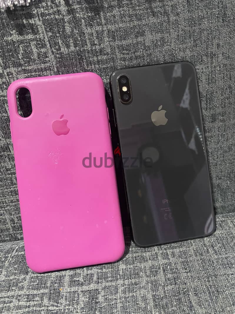 iPhone Xsmax (64gb) 6