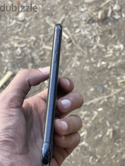 Apple - iPhone XR