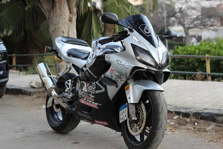 honda cbr