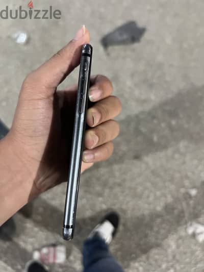 آبل - آيفون 8