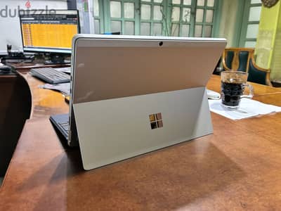 Microsoft Surface 8 Pro