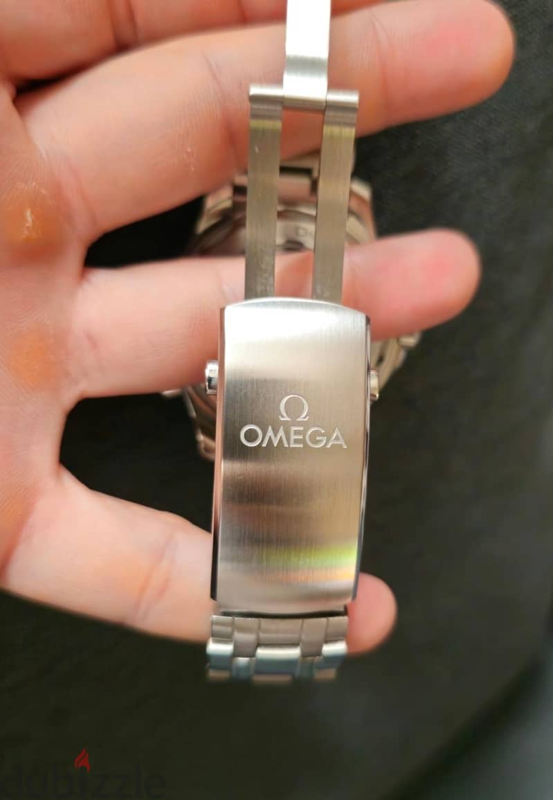 omega seamaster 300  green 5