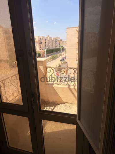 مالك اول شقة ١٢٧ م للبيع في كومبوند المنتزة ب ٦ اكتوبر
