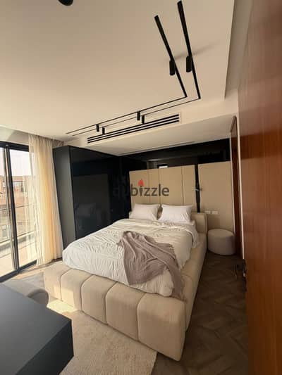 prime view town house for sale in lugar sheikh zayed near beverly hills