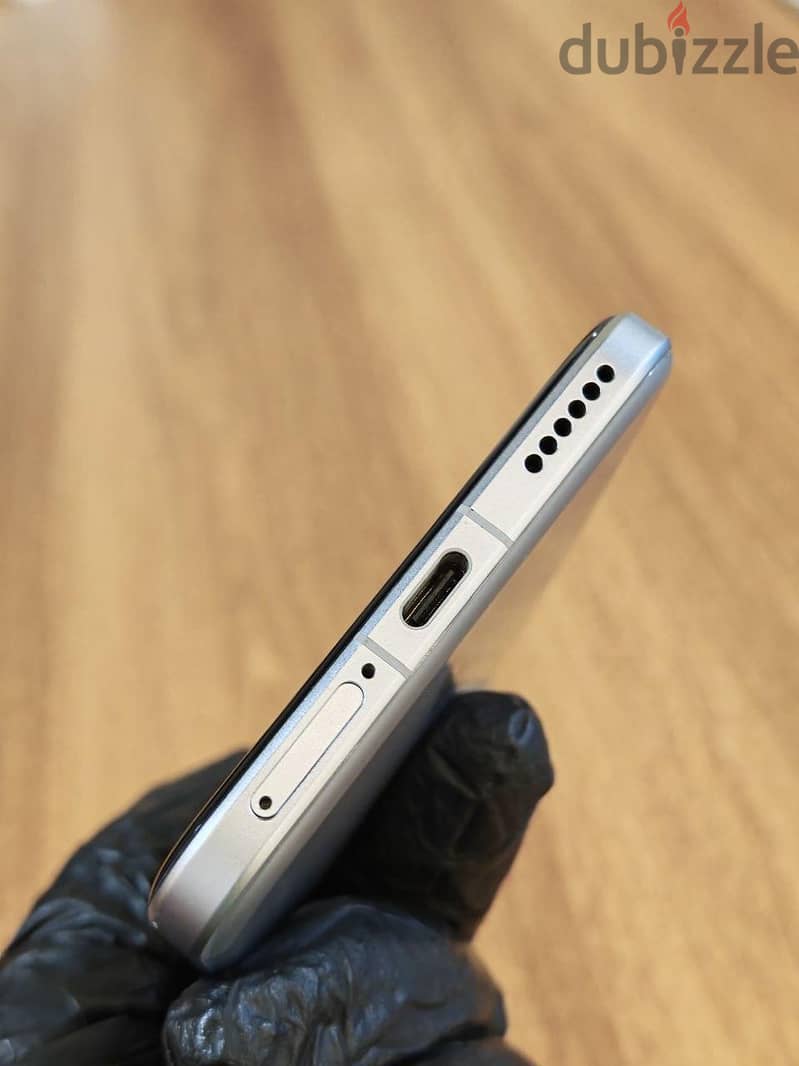 Honor Magic7 Pro 5