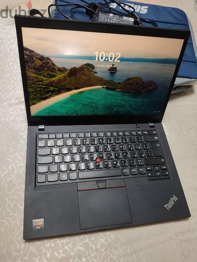 : Lenovo ThinkPad Ryzen 5 Pro SSD 256GB