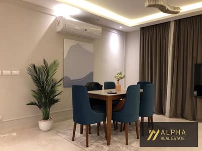 شقة للايجار في Eastown Residences القاهرة الجديدة التجمع الخامس بالقرب من الجامعة الامريكية والجولدن سكوير اطلالة لاندسكيب موقع مميز