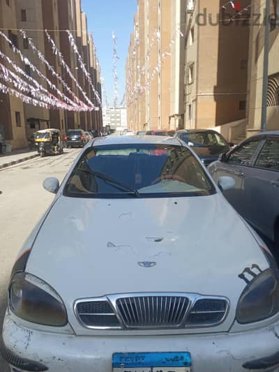 دايو لانوس 2000