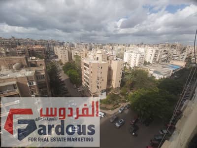 للايجار شقة 165 متر سموحة المربع الذهبي شارع الفردوس