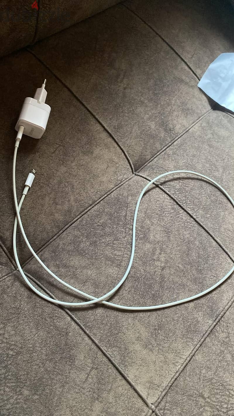 Apple - iPhone 11 5