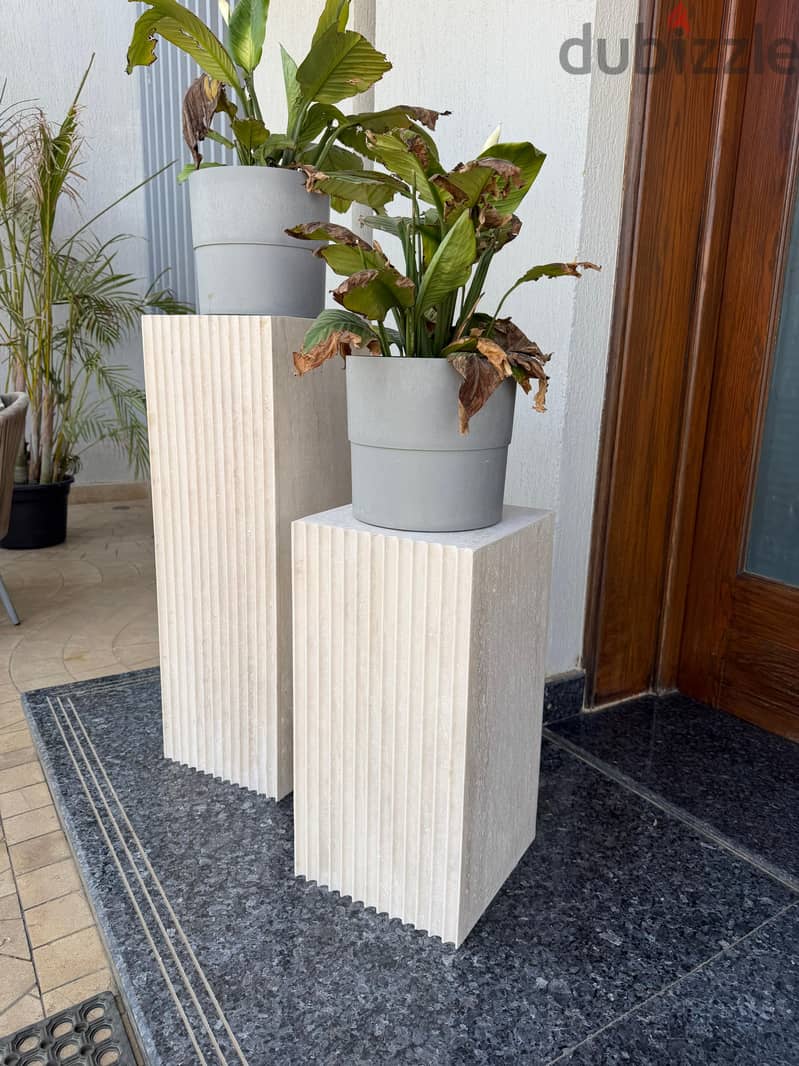 Travertine Marble Stands 1
