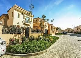 جاهزة بالتكييفات والمطبخ  | فيلا مستقلة 373م للبيع تشطيب كامل بفيو لاندسكيب في هايد بارك Hyde Park