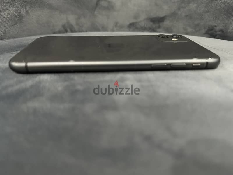 Apple - iPhone 11 3