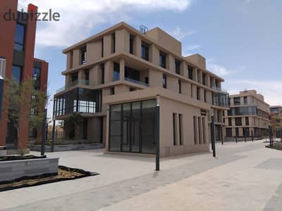 Maximize Your Business Growth– Premium 750m² Standalone HQ in District 5 Ready for you