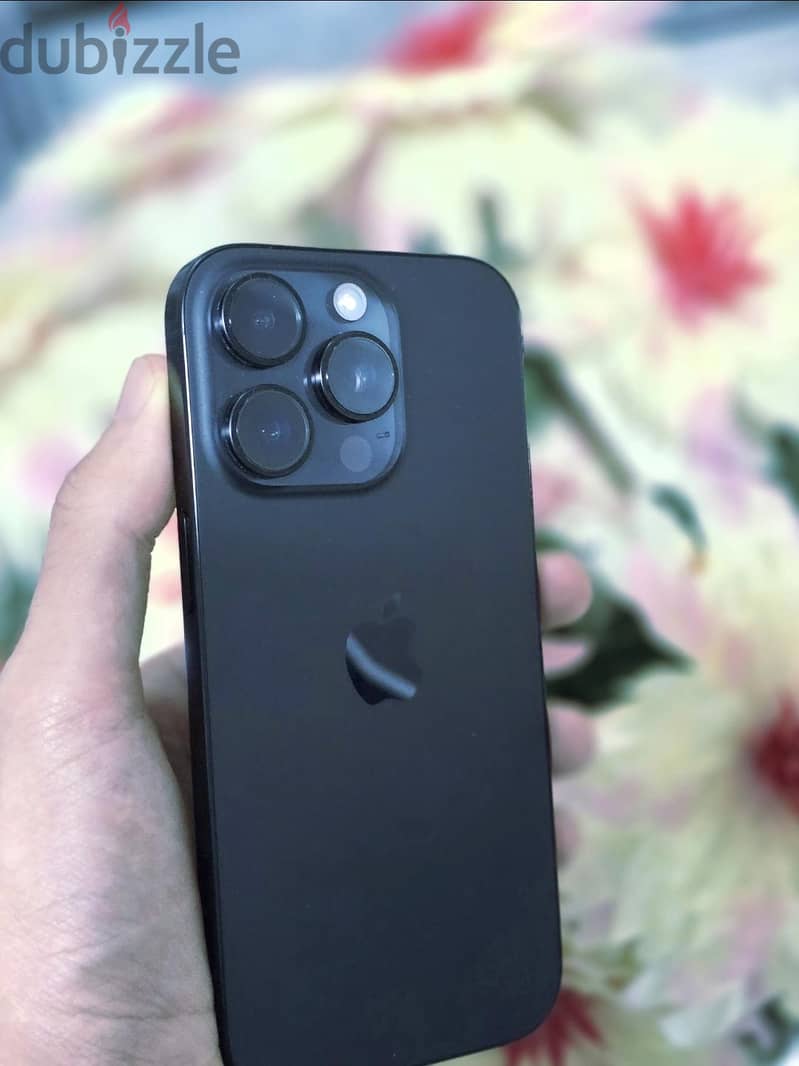 Apple - iPhone 16 Pro 6