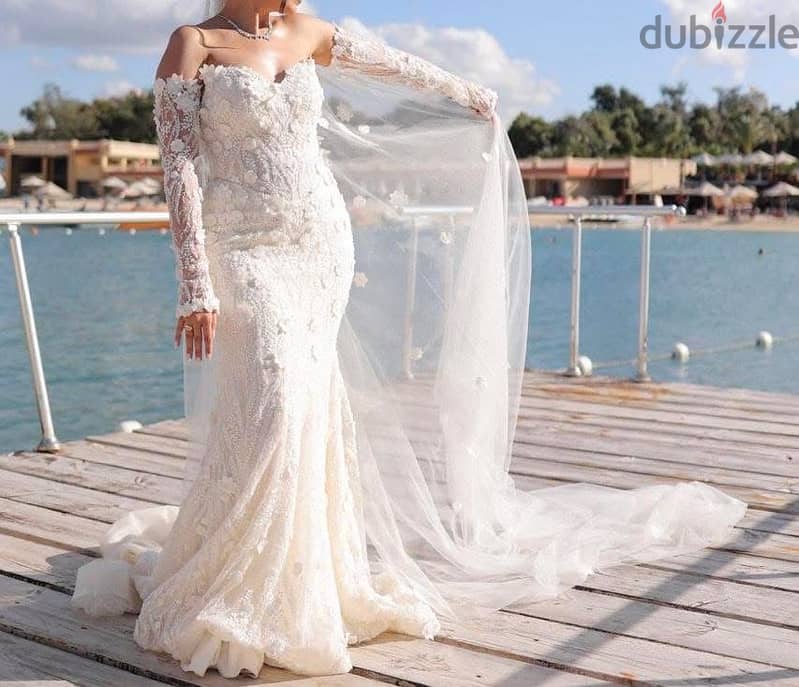 Luxury wedding dress 14