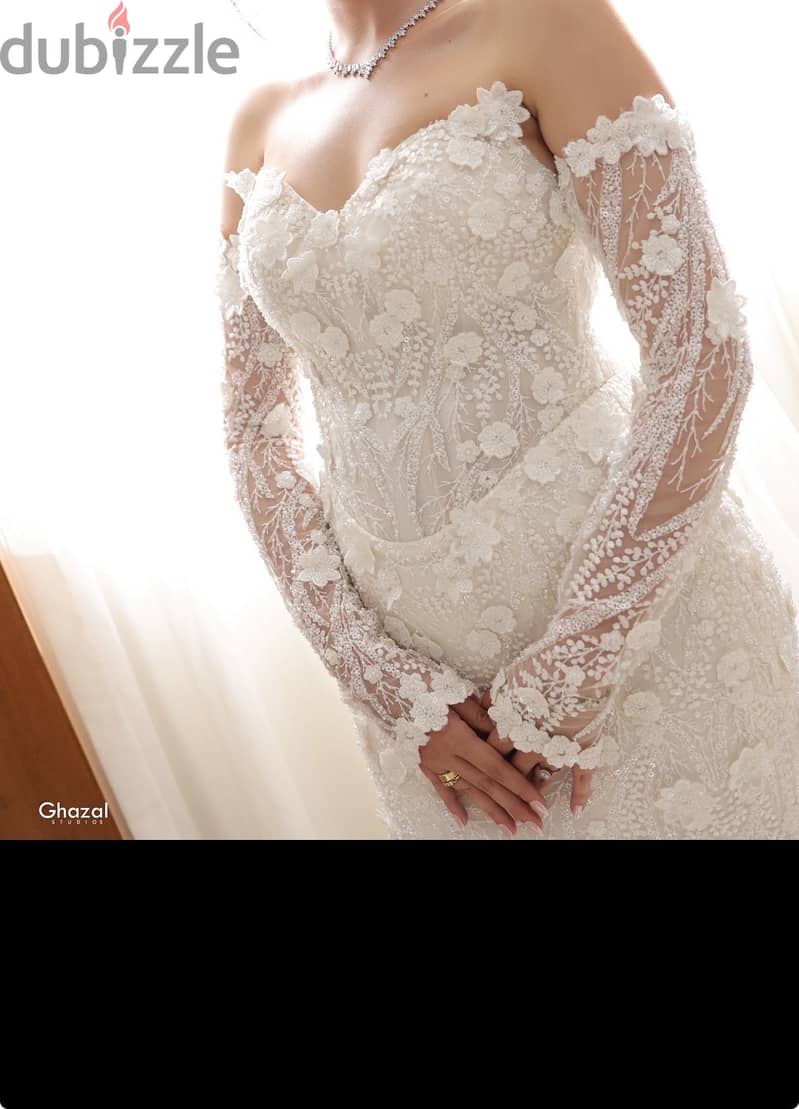 Luxury wedding dress 16