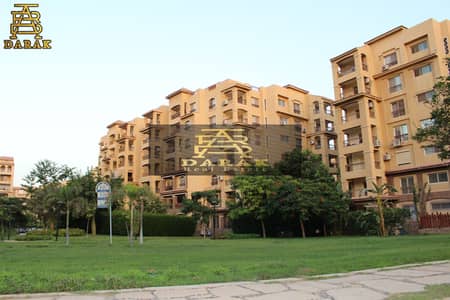 If you are looking for an apartment with a comfortable space, an open view, and a location that keeps you close to all your daily needs, then this unit is one of the best available opportunities currently in Madinaty.