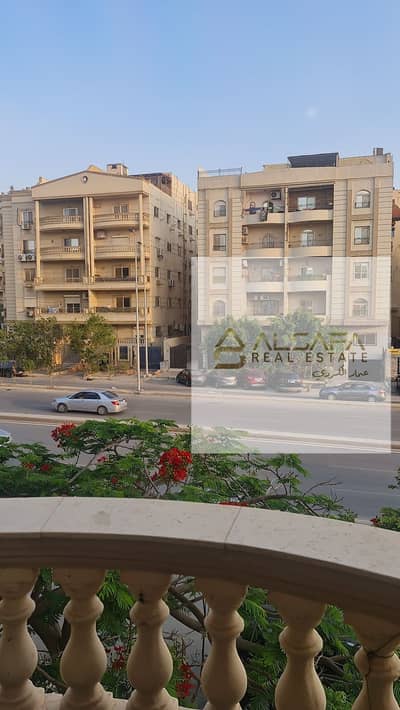 شقه الترا سوبر لوكس للبيع 220 متر استلام فوري