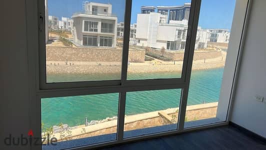 فيلا بمشروع mazarine islands العالمين